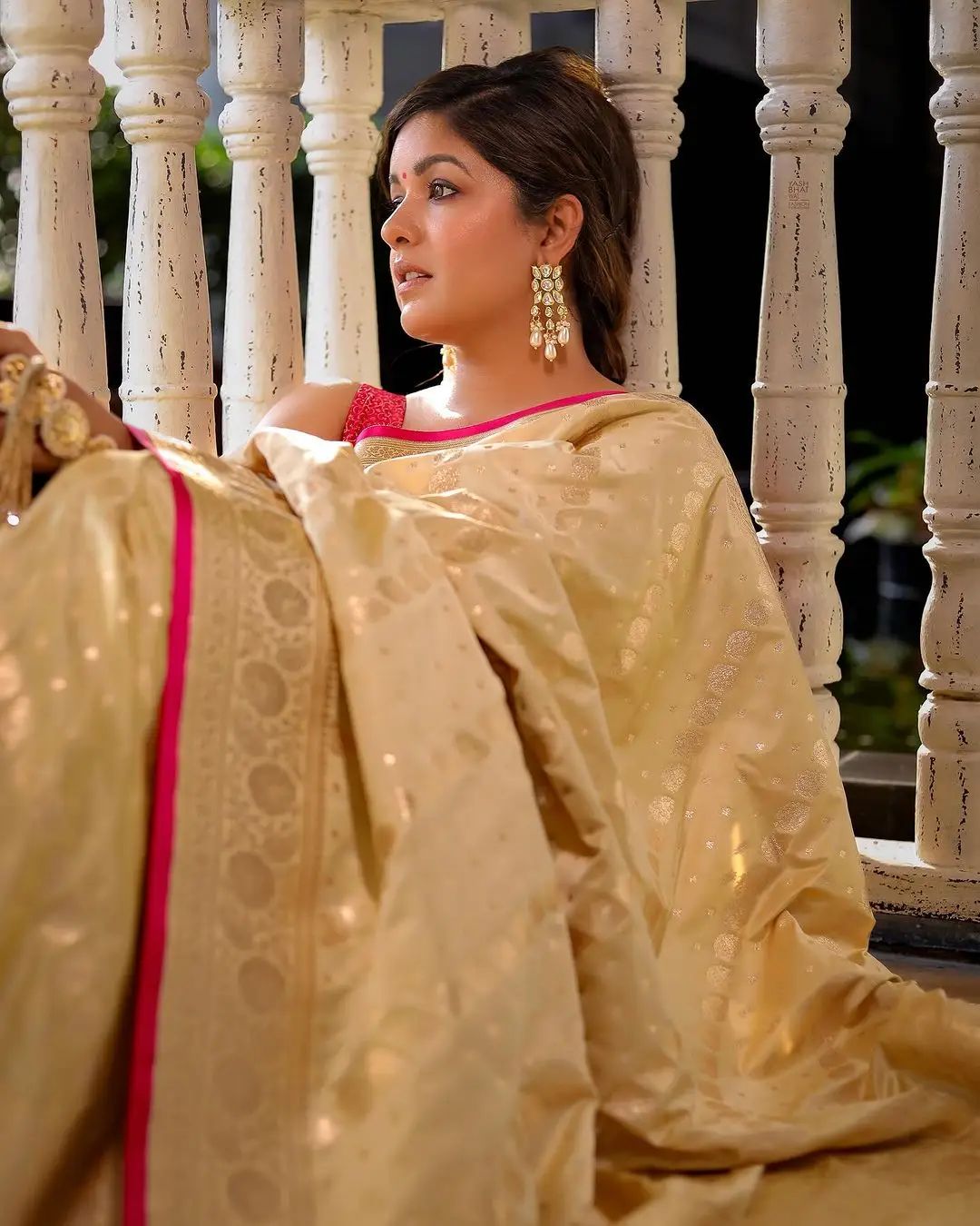 Ishita Dutta In Traditional Yellow Saree Sleeveless Red Blouse